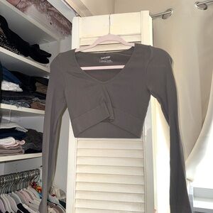 Garage Long Sleeve Crop Top in Gray